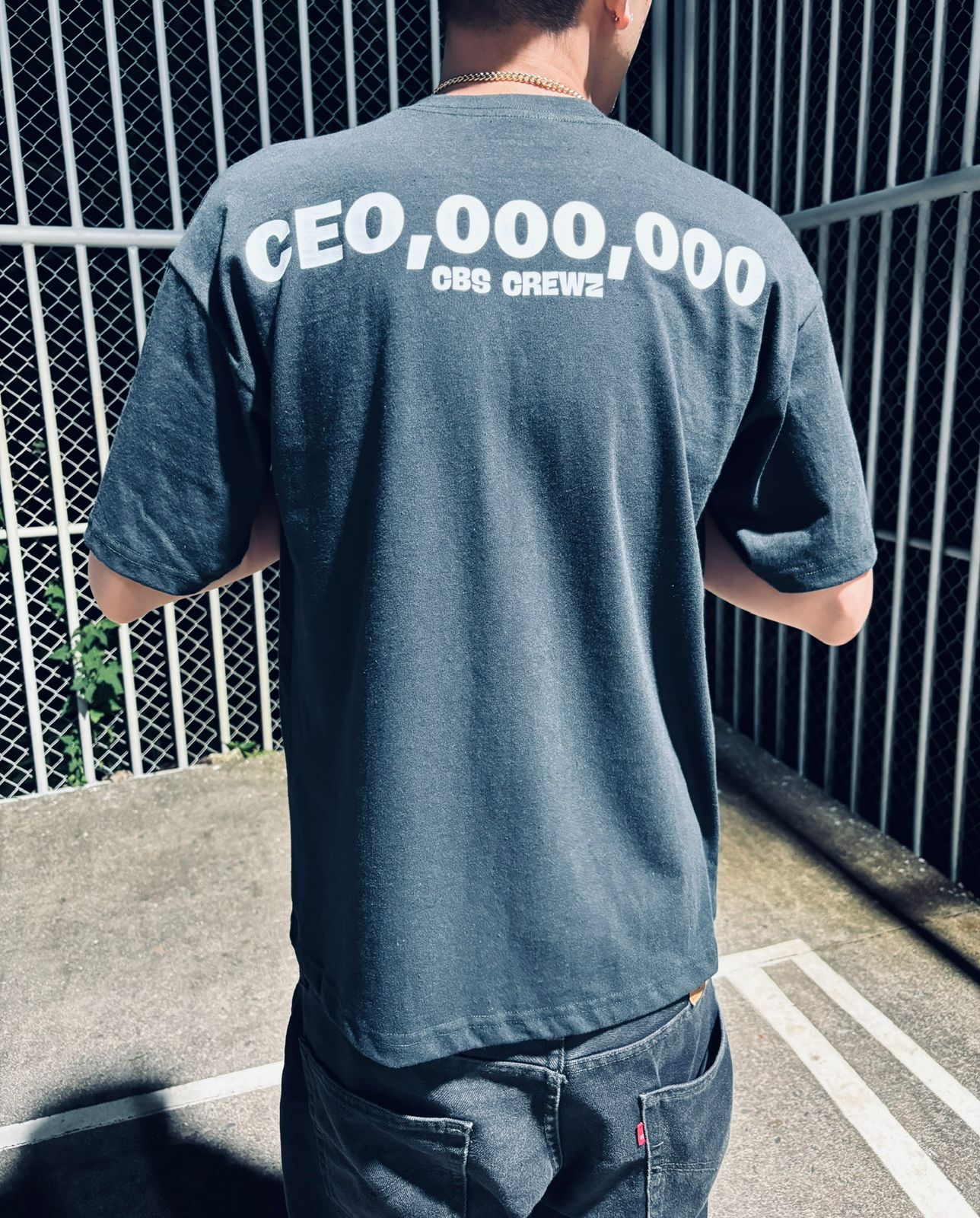 OUT OF MANY, ONE 💸